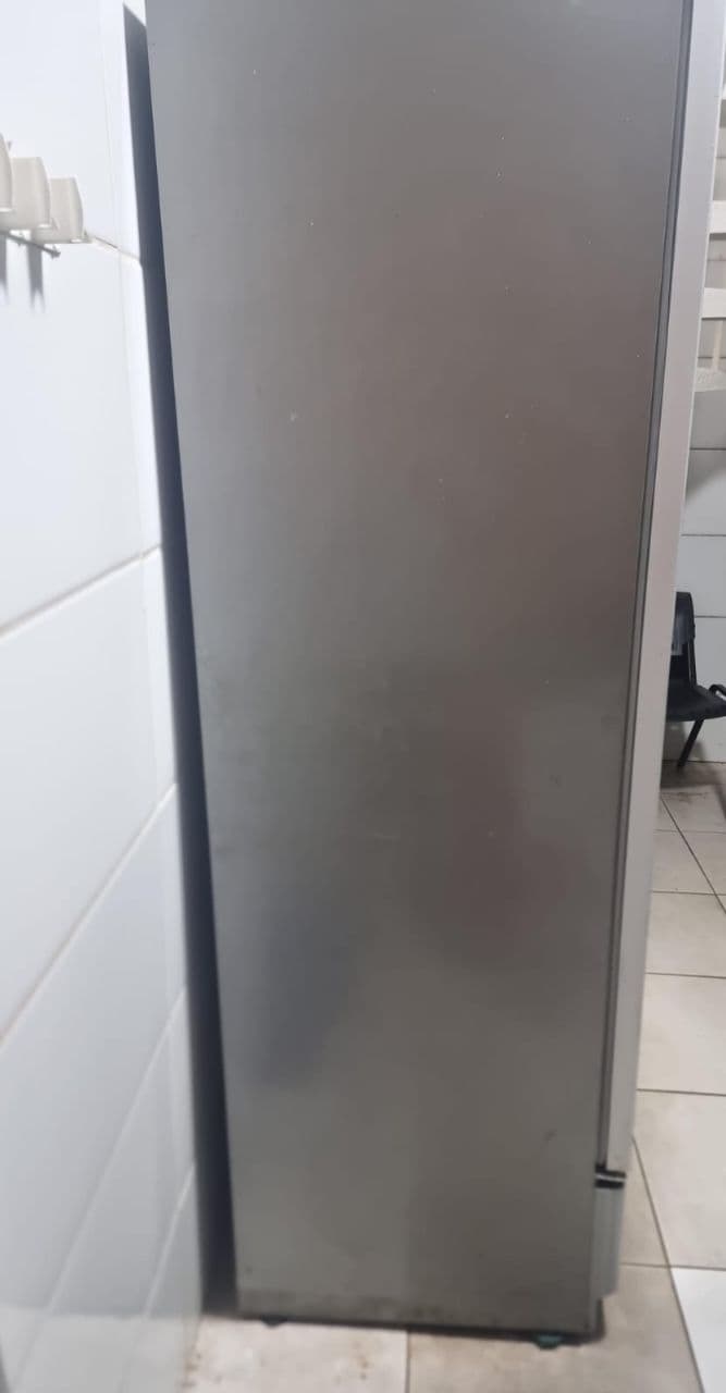 Geladeira Expositora Comercial